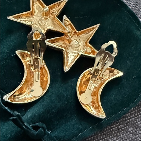 American Vintage Gold Moon and Star Earrings - Picture 3 of 6